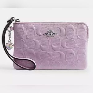 COACH Wristlet In Signature Patent Leather [Light Violet]